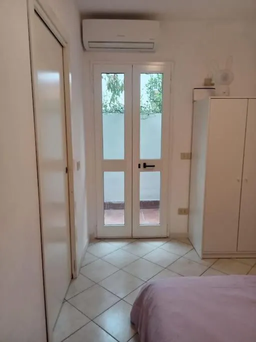 Villa Voltina Livorno 0*,